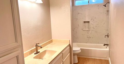 2107 Canyon View Dr, Newman, CA 95360 Photo