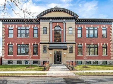 1100 BELMONT AVENUE, Unit 2 WEST, WYOMISSING, PA 19610