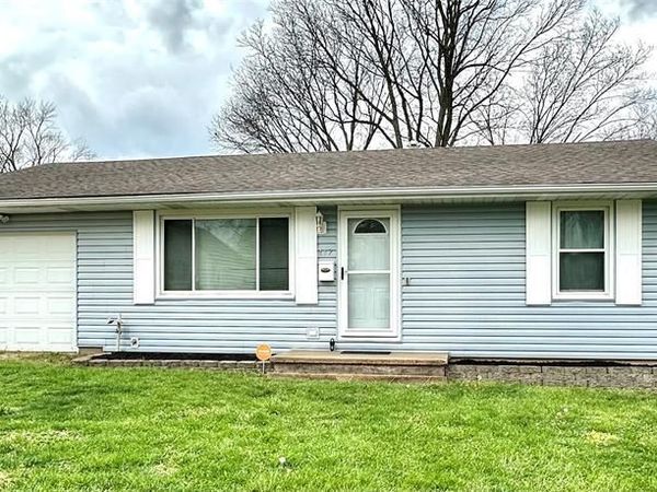 417 Plain View Avenue , Jackson, MO 63755
