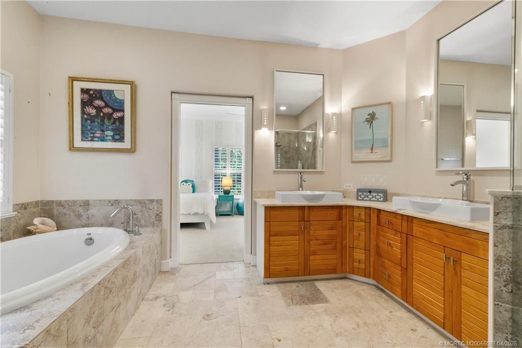 5661 SW Orchid Bay Drive, Palm City, FL 34990 Photo