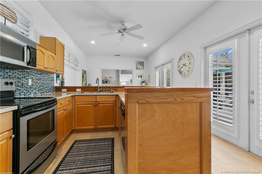 5661 SW Orchid Bay Drive, Palm City, FL 34990 Photo