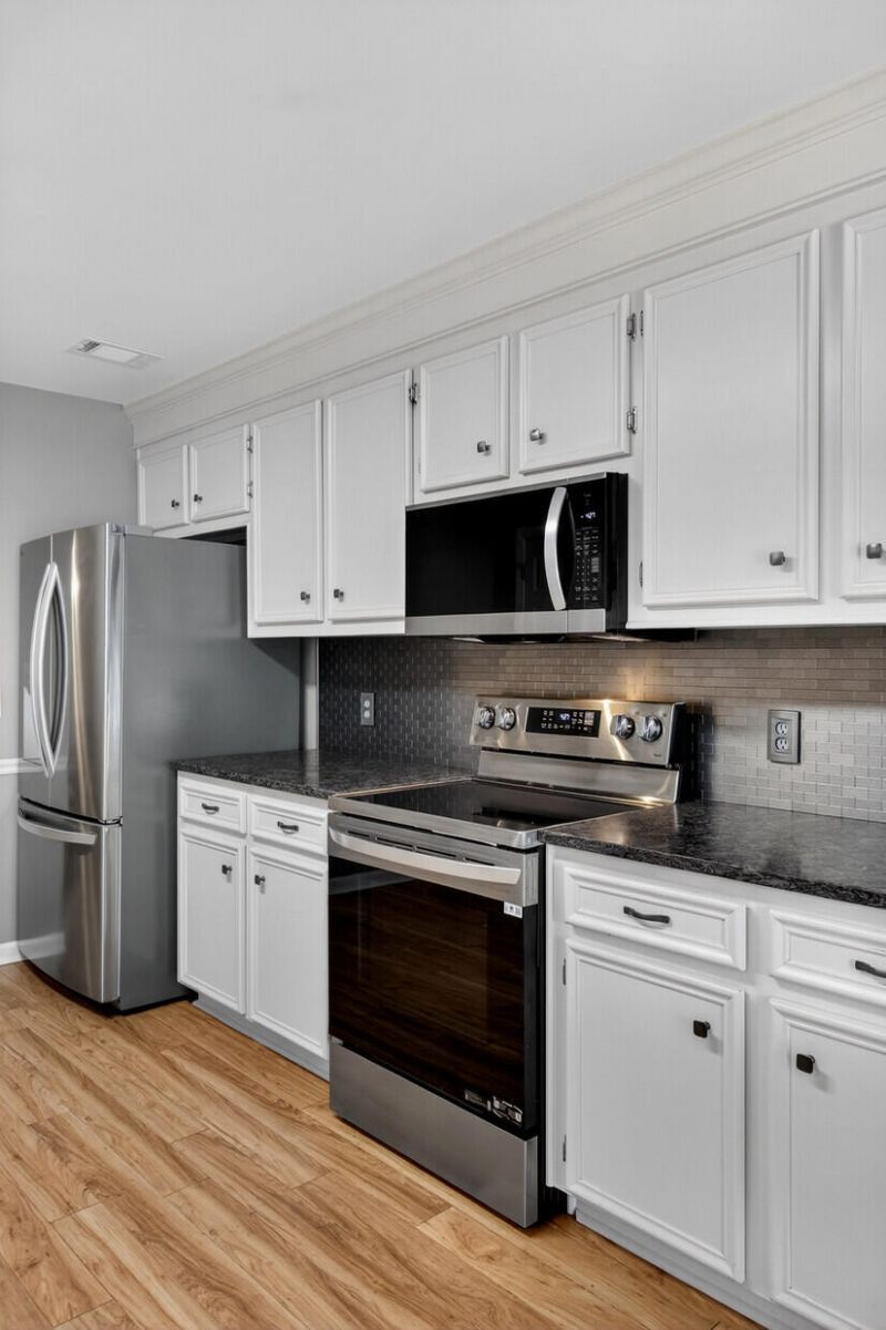 668 Majestic Oaks Drive Photo 21