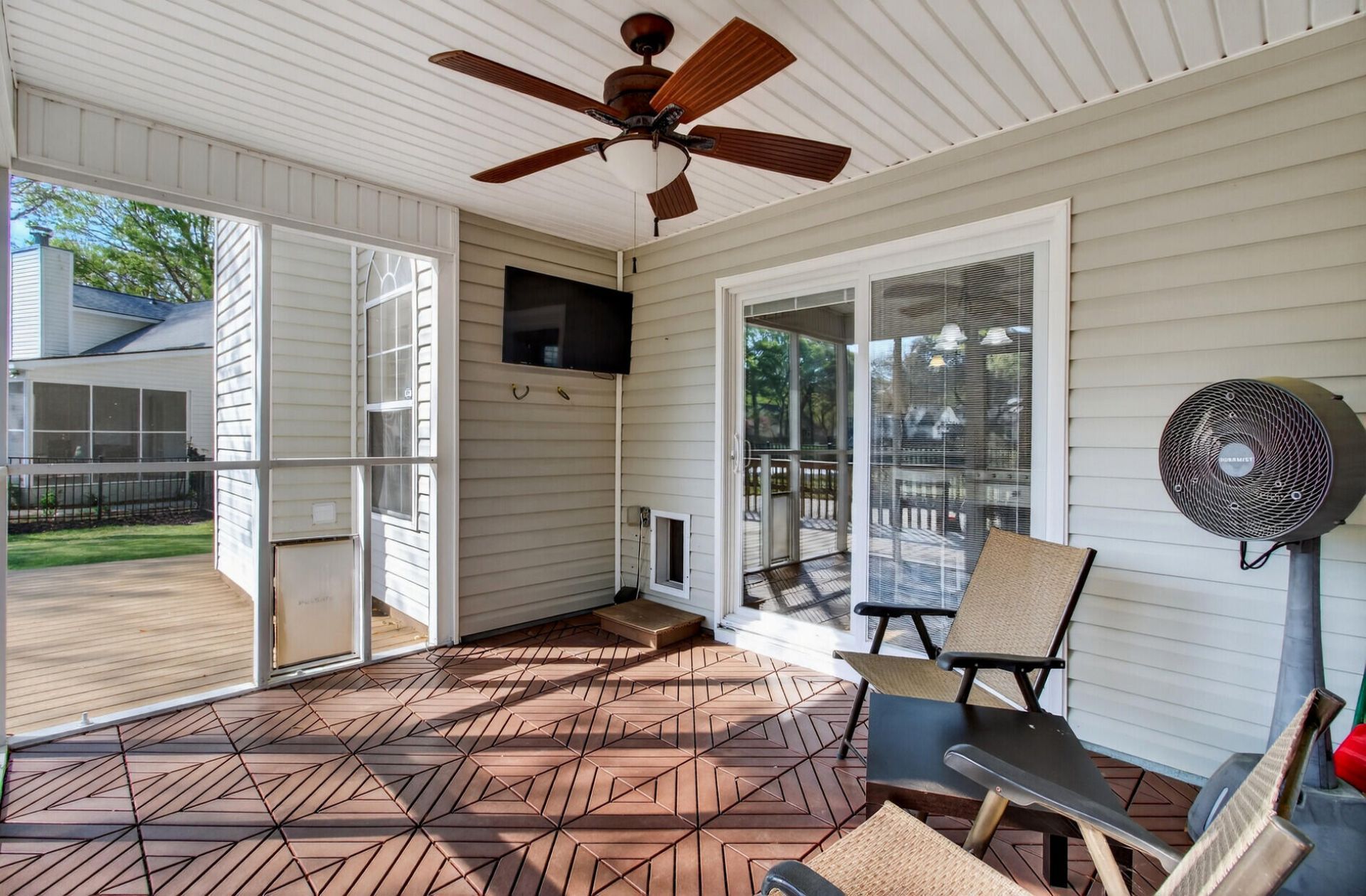 668 Majestic Oaks Drive Photo 49