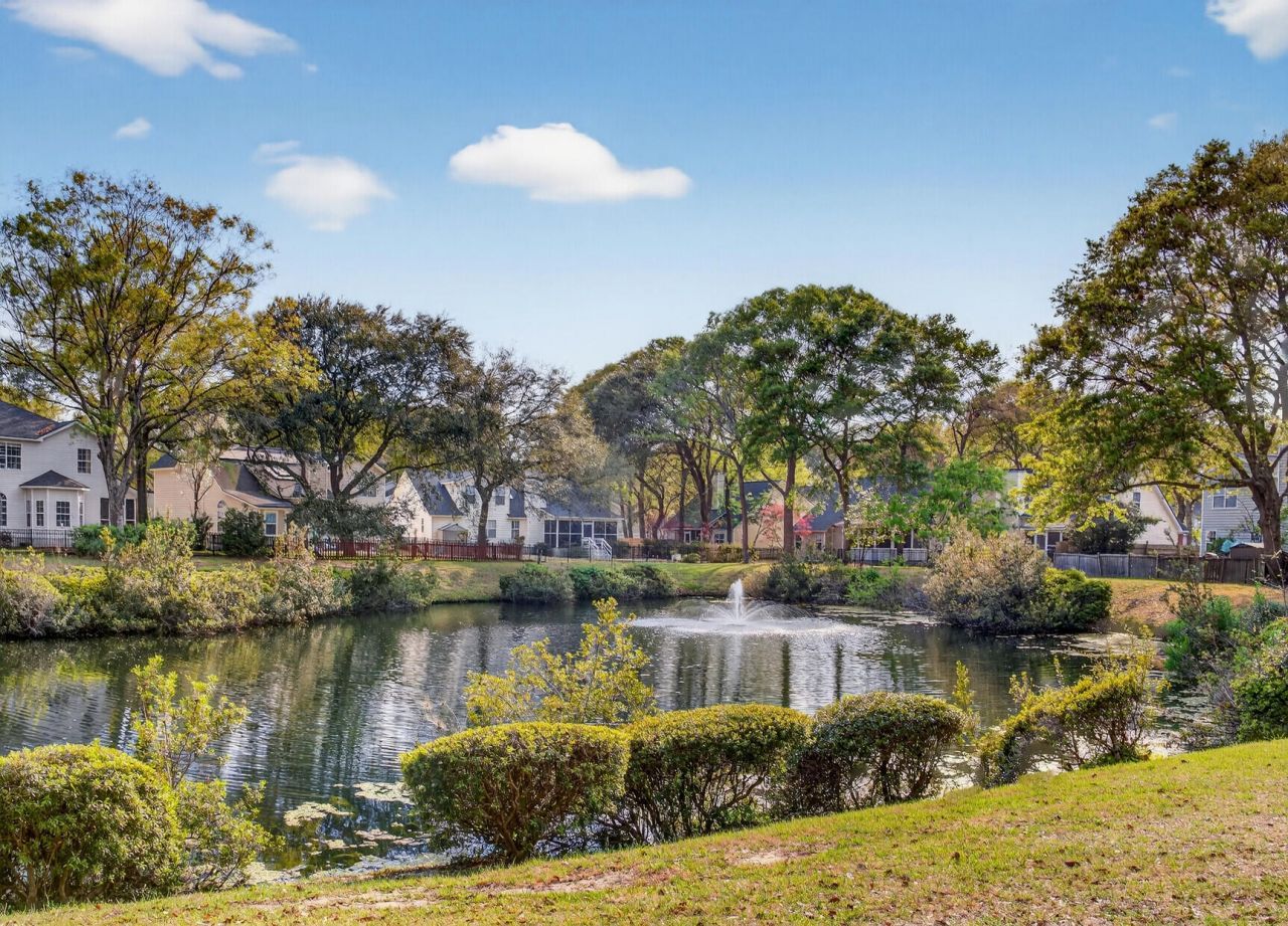 668 Majestic Oaks Drive Photo 58