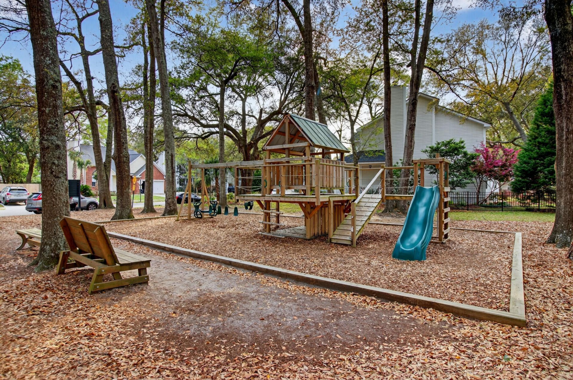 668 Majestic Oaks Drive Photo 67