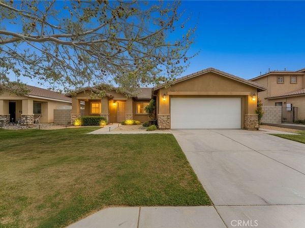 45334 Stadium, Lancaster, CA 93535