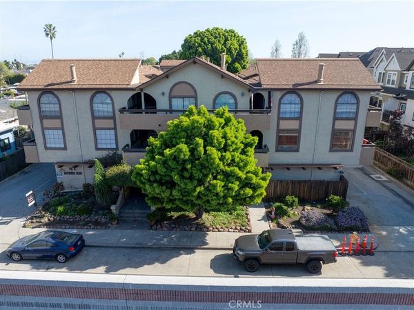 711 S Bayshore Boulevard, Unit 10, San Mateo, CA 94401