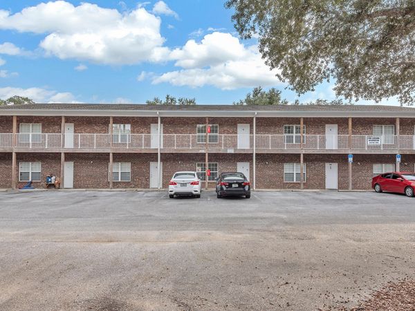 936 Barrow Street, Unit 5, Fort Walton Beach, FL 32547