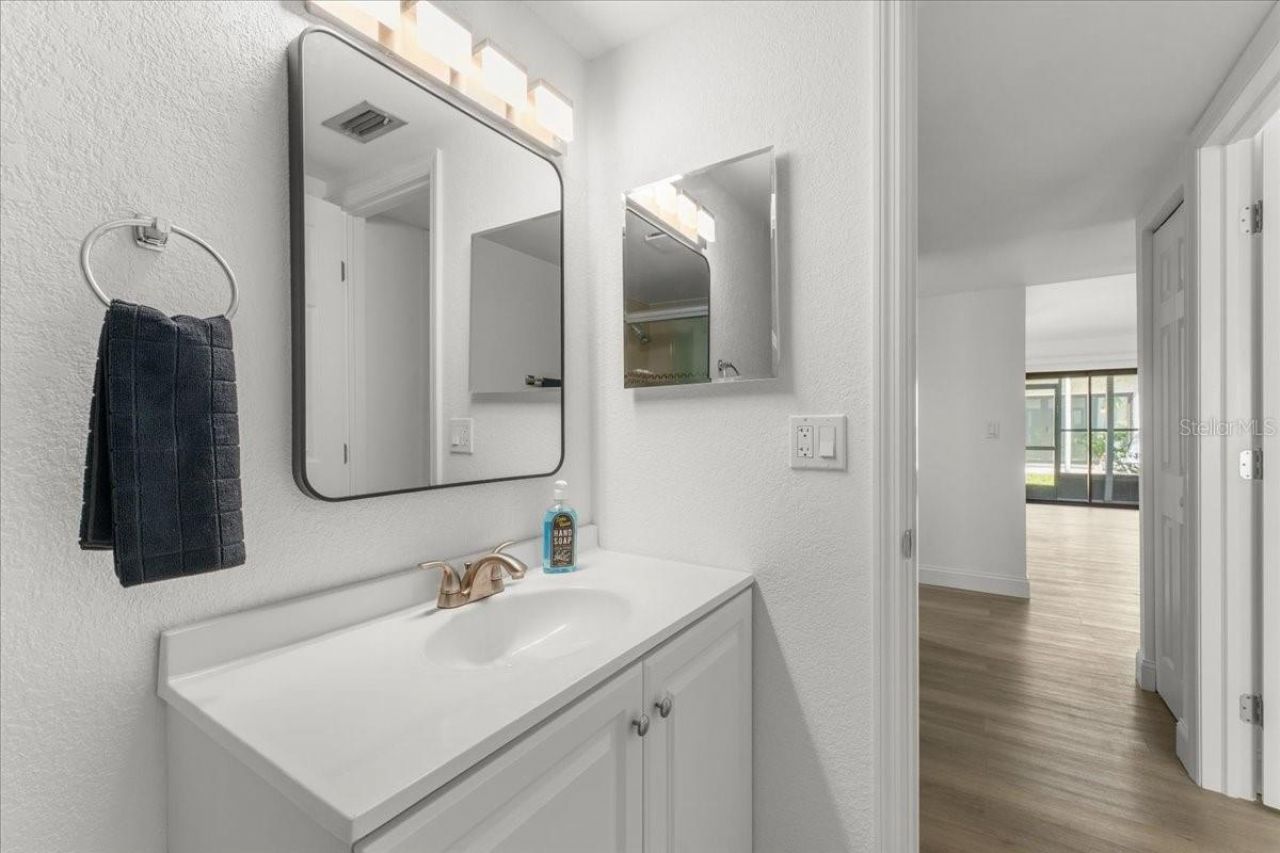 11566 7th Lane N, Unit 1211, Saint Petersburg, FL 33716 Photo