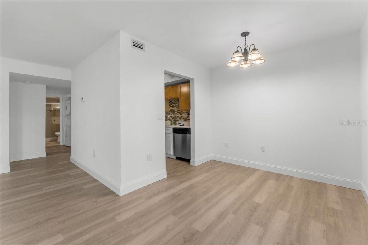 11566 7th Lane N, Unit 1211, Saint Petersburg, FL 33716 Photo