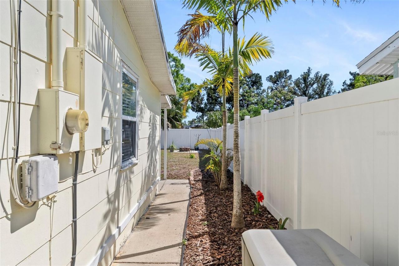 5314 6th Avenue S, Saint Petersburg, FL 33707 Photo