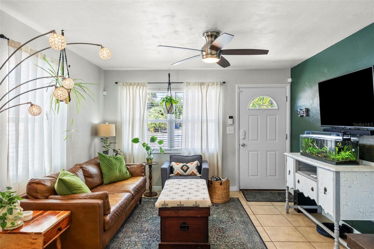 5314 6th Avenue S, Saint Petersburg, FL 33707 Photo