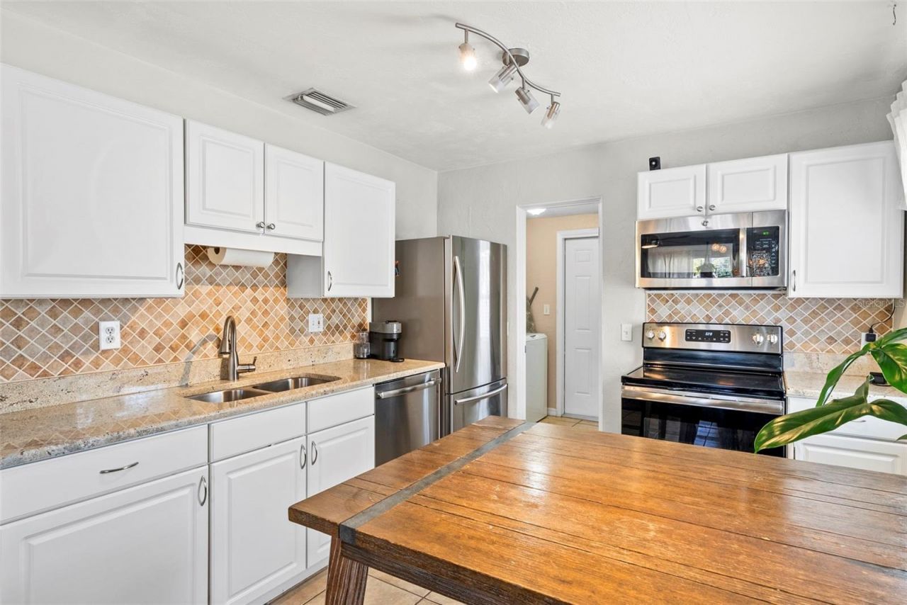 5314 6th Avenue S, Saint Petersburg, FL 33707 Photo