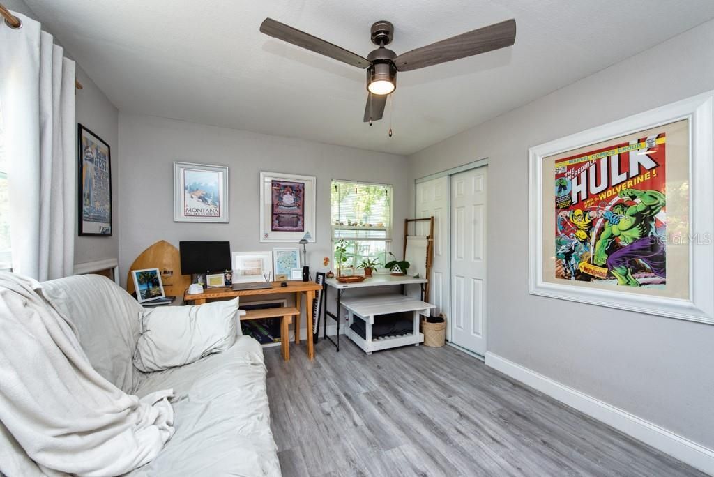 1325 54th Avenue N, Saint Petersburg, FL 33703 Photo