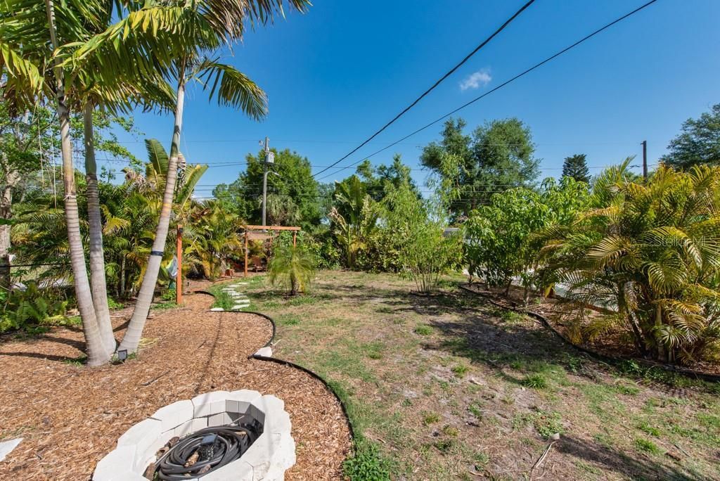 1325 54th Avenue N, Saint Petersburg, FL 33703 Photo