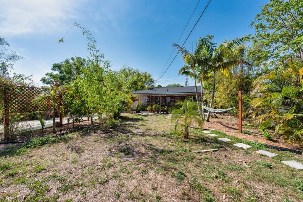 1325 54th Avenue N, Saint Petersburg, FL 33703 Photo