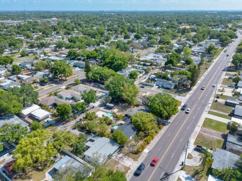 1325 54th Avenue N, Saint Petersburg, FL 33703 Photo