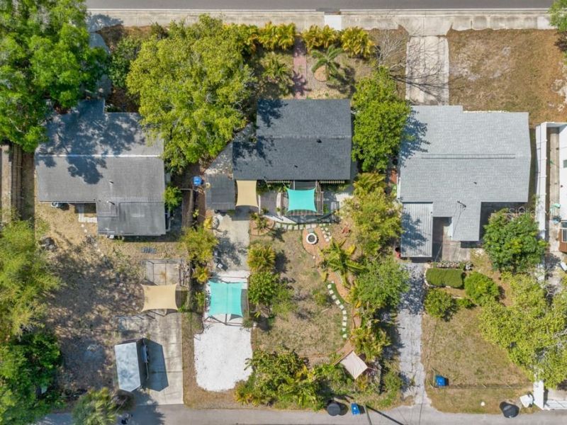 1325 54th Avenue N, Saint Petersburg, FL 33703 Photo