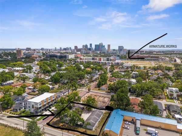 402 W COLUMBUS DRIVE , TAMPA, FL 33602