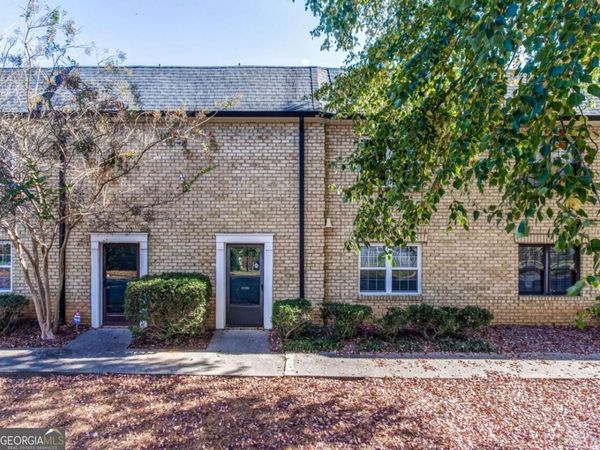 280 Winding River Road, Unit B, Atlanta, GA 30350