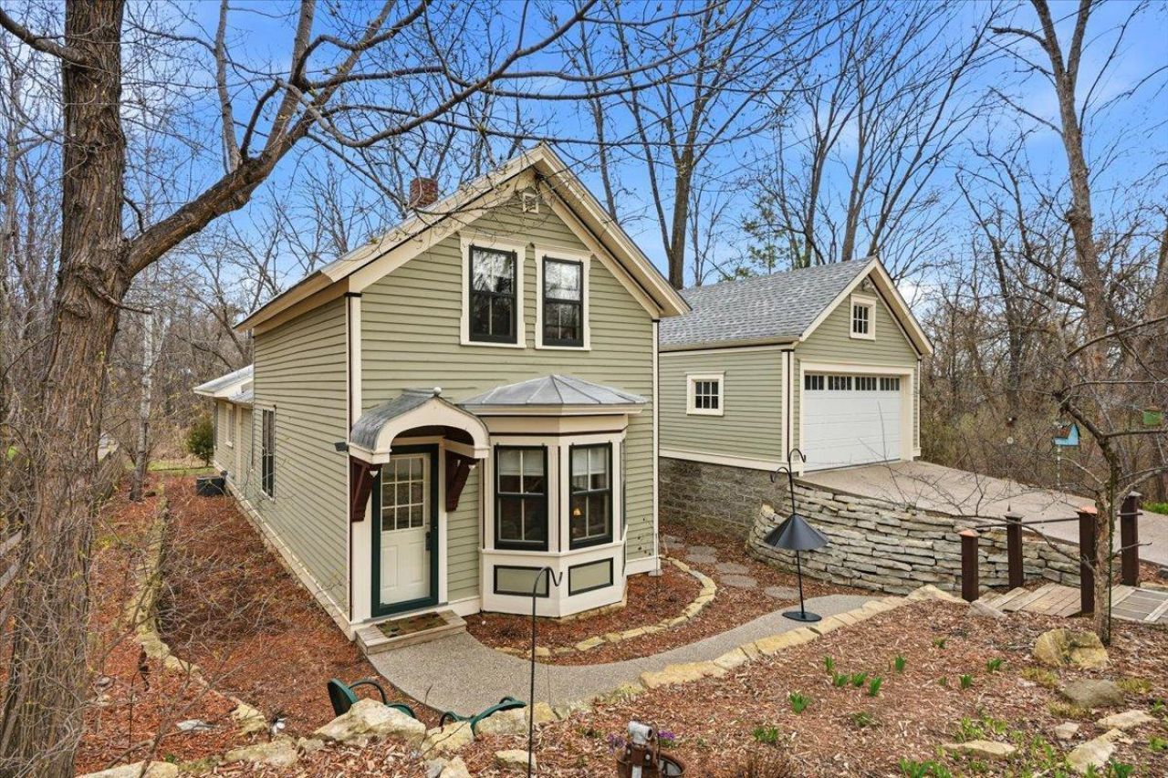 410 Linden Street W, Stillwater, MN 55082 Main Photo