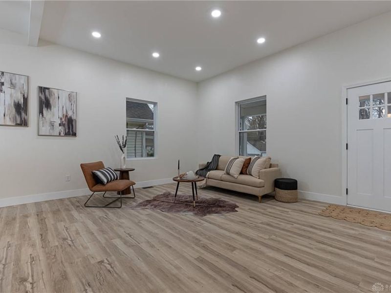 5618 Prentice Street, Cincinnati, OH 45227 Photo 9