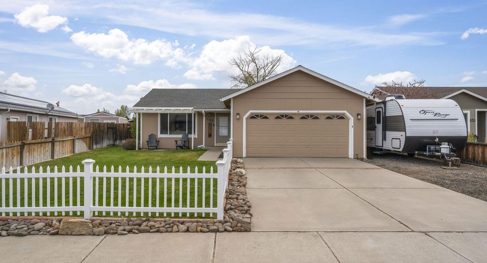 1322 Patricia Drive, Gardnerville, NV 89460 Photo