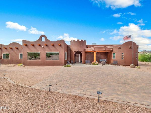 3528 N VAL VISTA Road, Apache Junction, AZ 85119