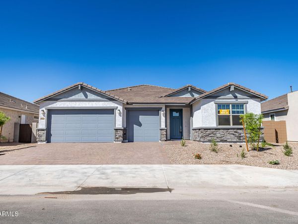 18424 W COCOPAH Street, Goodyear, AZ 85338
