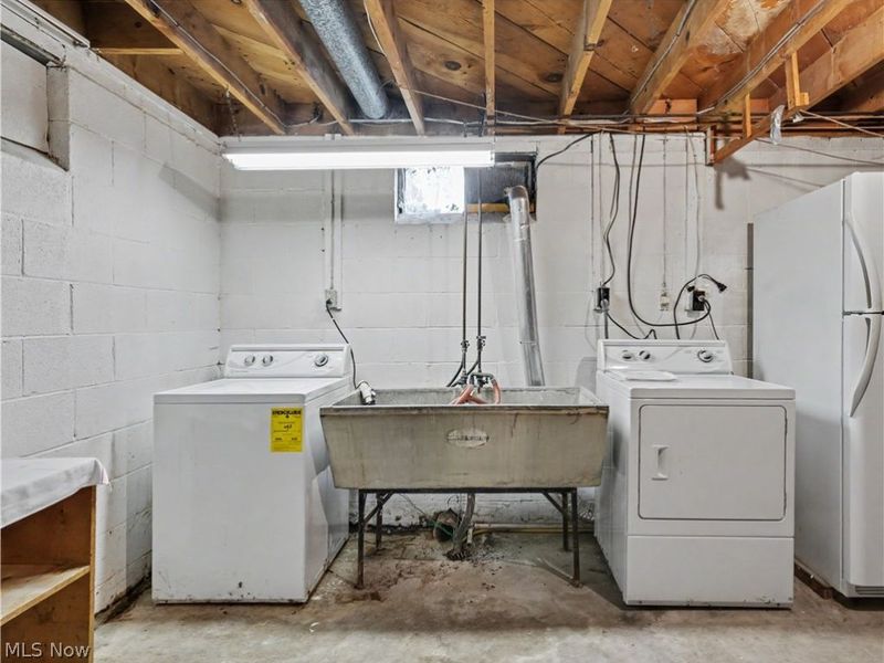 151 Roanoke Avenue, Cuyahoga Falls, OH 44221 Photo 24