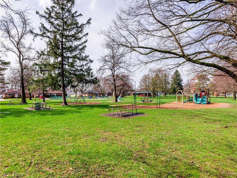 151 Roanoke Avenue, Cuyahoga Falls, OH 44221 Photo 27