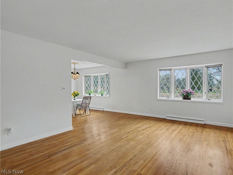 151 Roanoke Avenue, Cuyahoga Falls, OH 44221 Photo 6