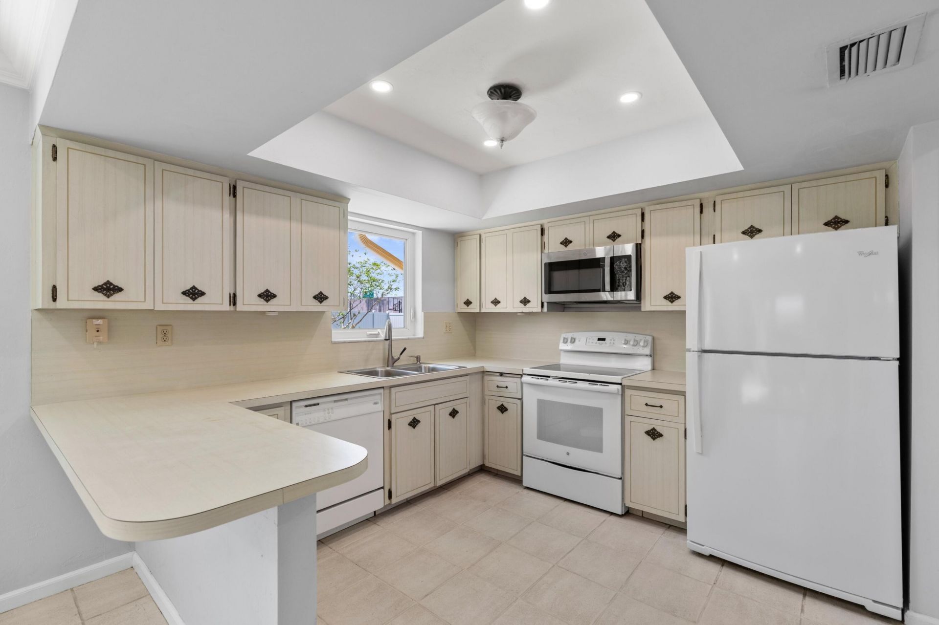 1570 SW 10th Street, Boca Raton, FL 33486 Photo