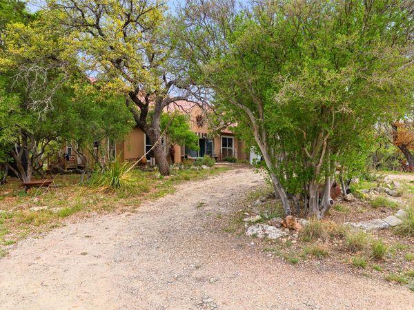 452 River View DR, Johnson City, TX 78636