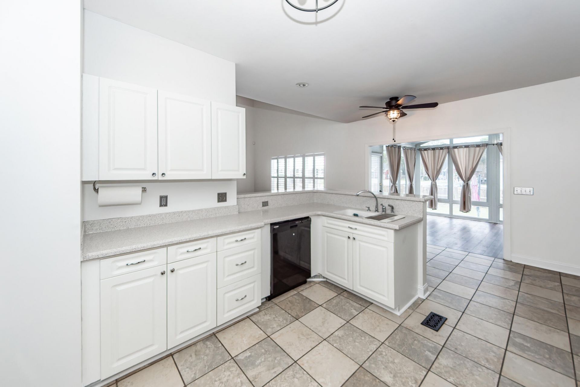 119 Spalding Circle Photo 18