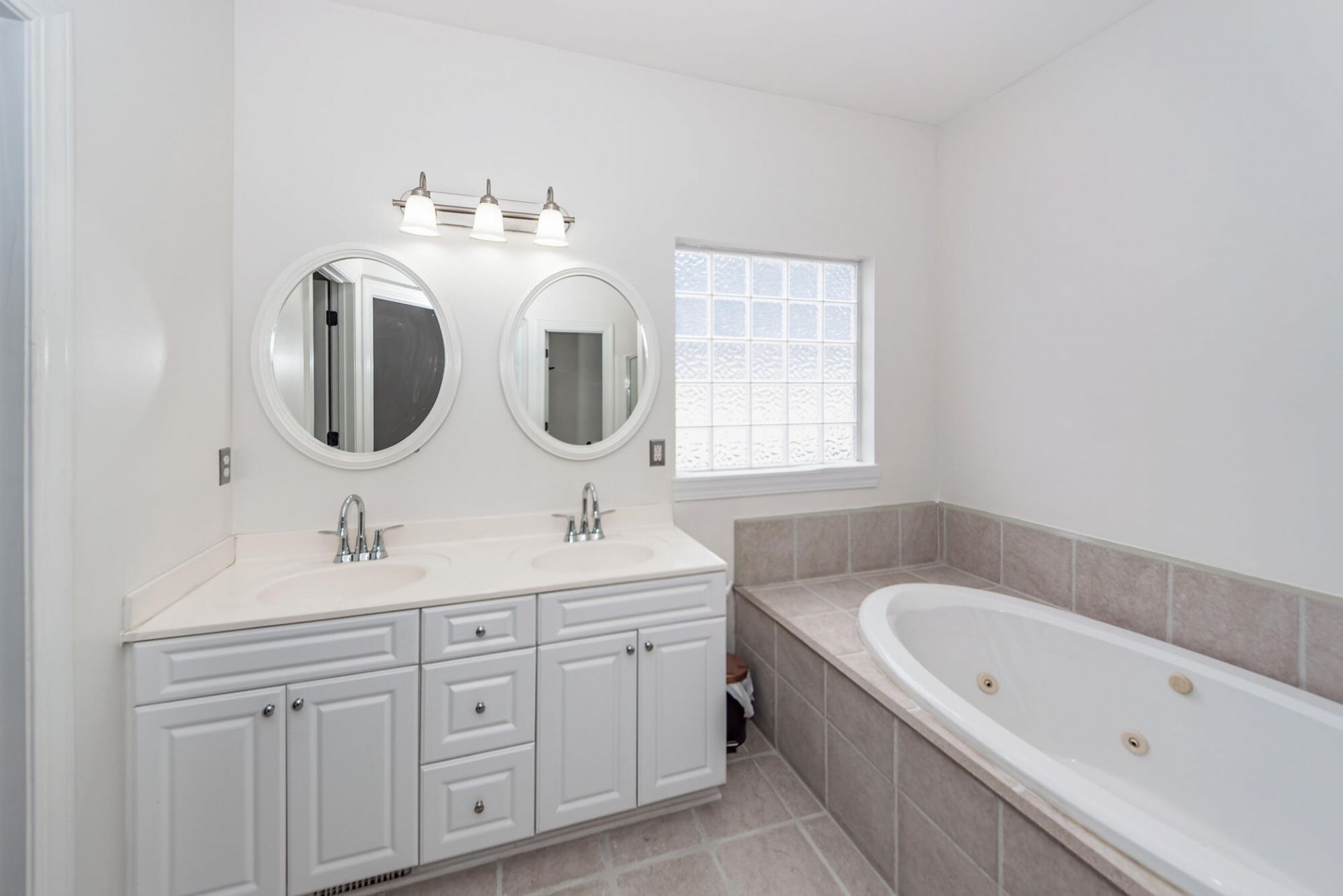 119 Spalding Circle Photo 24