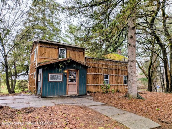 904 New York 9h , Ghent, NY 12075