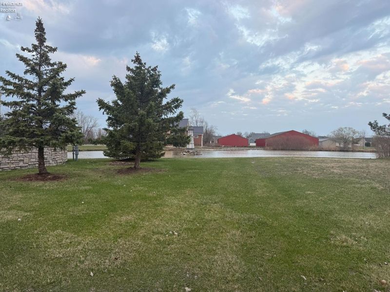 2065 S Harbor Bay Drive, Marblehead, OH 43449 Photo 2