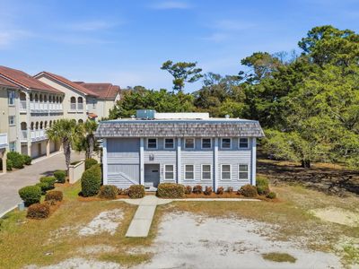 208 4th Ave. N , North Myrtle Beach, SC 29582