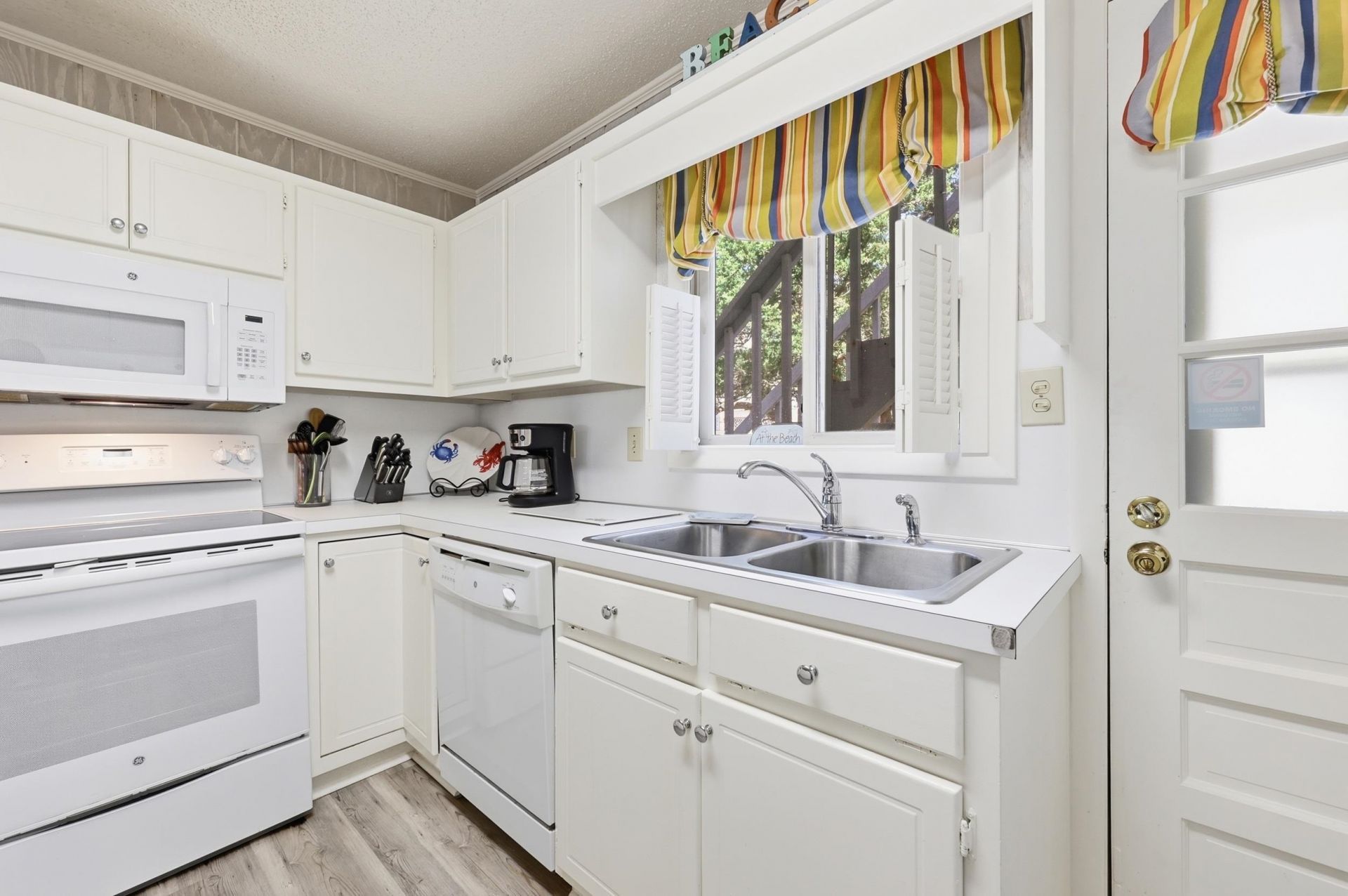 208 4th Ave. N  Photo 13