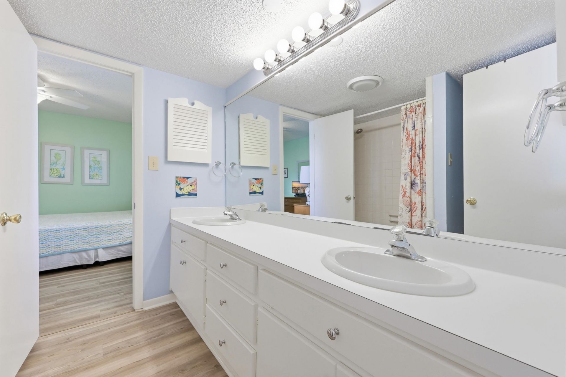 208 4th Ave. N  Photo 15