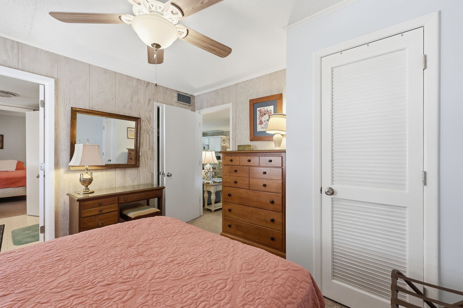 208 4th Ave. N  Photo 40