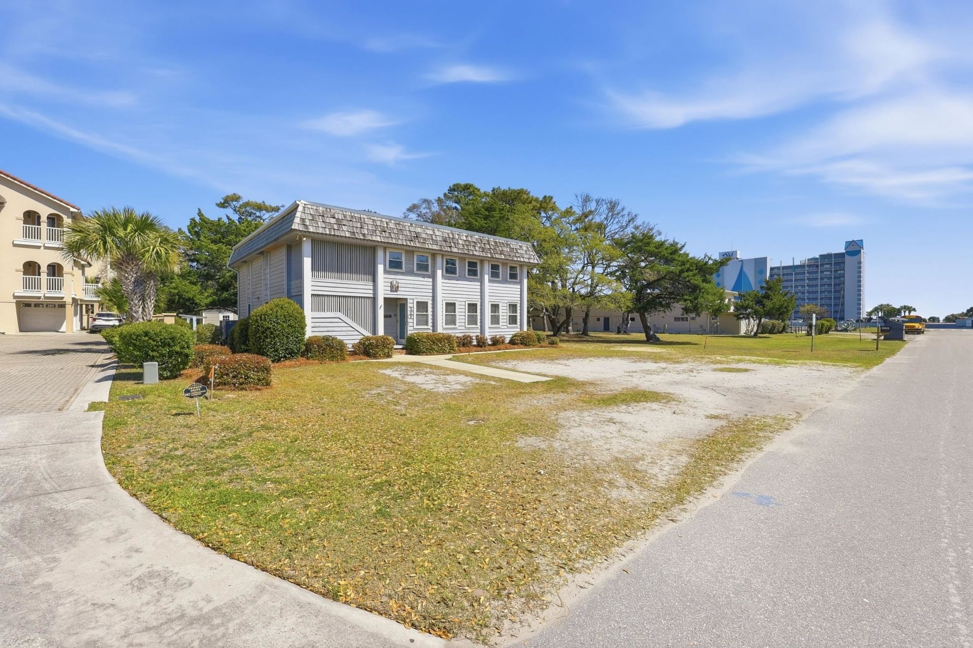 208 4th Ave. N  Photo 5