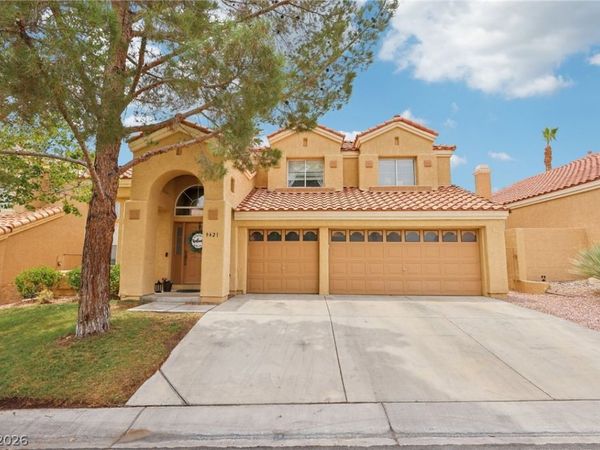 9421 Cedar Heights Avenue , Las Vegas, NV 89134