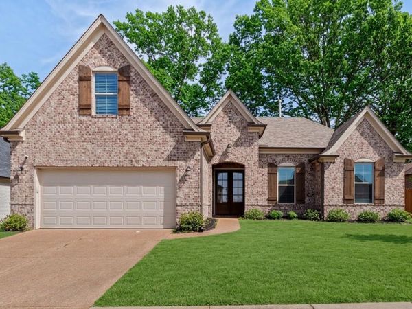 4996 GRANITE CREEK RD, Memphis, TN 38125