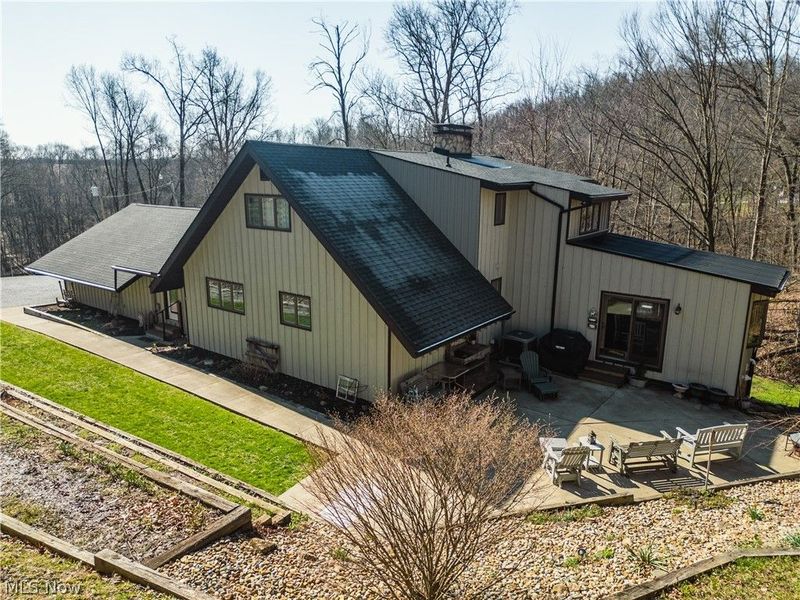 8463 Private Road 577 , Millersburg, OH 44654 Photo 13