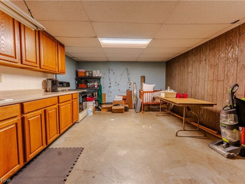 8463 Private Road 577 , Millersburg, OH 44654 Photo 47