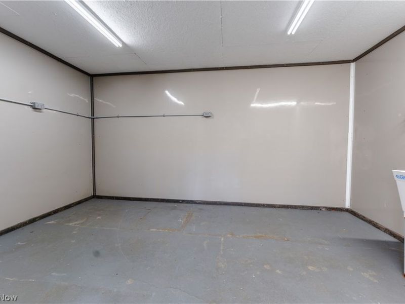 8463 Private Road 577 , Millersburg, OH 44654 Photo 48