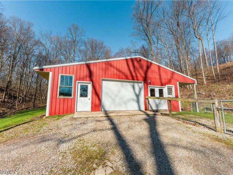 8463 Private Road 577 , Millersburg, OH 44654 Photo 49