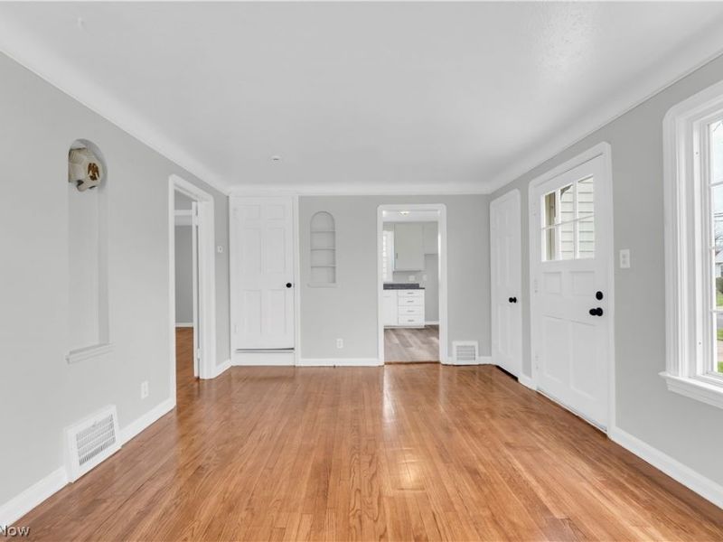 20550 Wilmore Avenue , Euclid, OH 44123 Photo 6